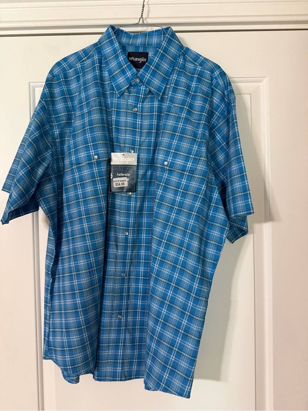 Wrangler Blue Plaid Short-Sleeve Button-Down Shirt